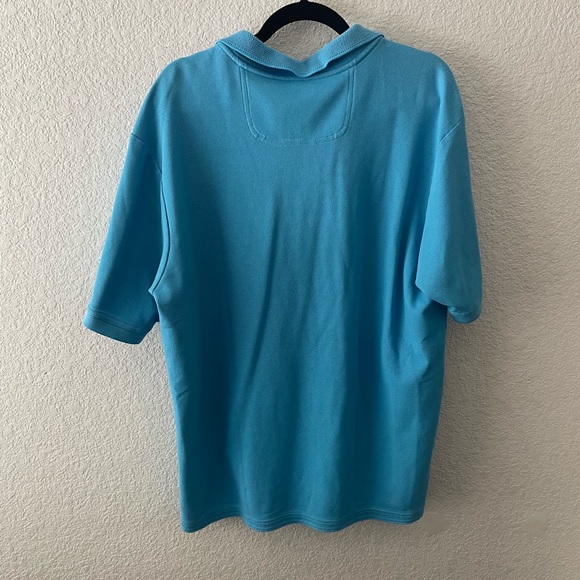 Tommy Bahama Polo Light Blue - Picture 2 of 3